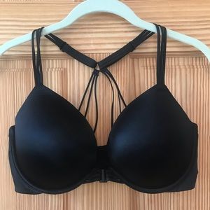 Very Sexy Victoria’s Secret Bra, 36DD, Excellent condition. So pretty!